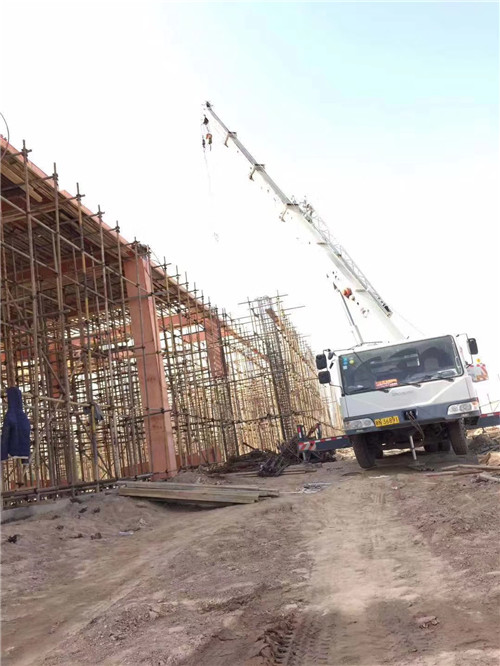 登封市25 吨、50 吨吊车怎么选？多大重量 / 半径适合对应车型？