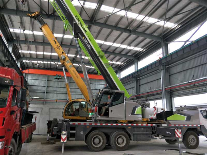 登封市高空车出租需要注意哪些安全事项？